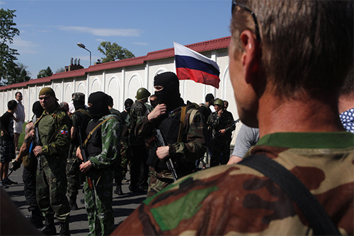 los separatistas prorrusos de donetsk toman el aeropuerto